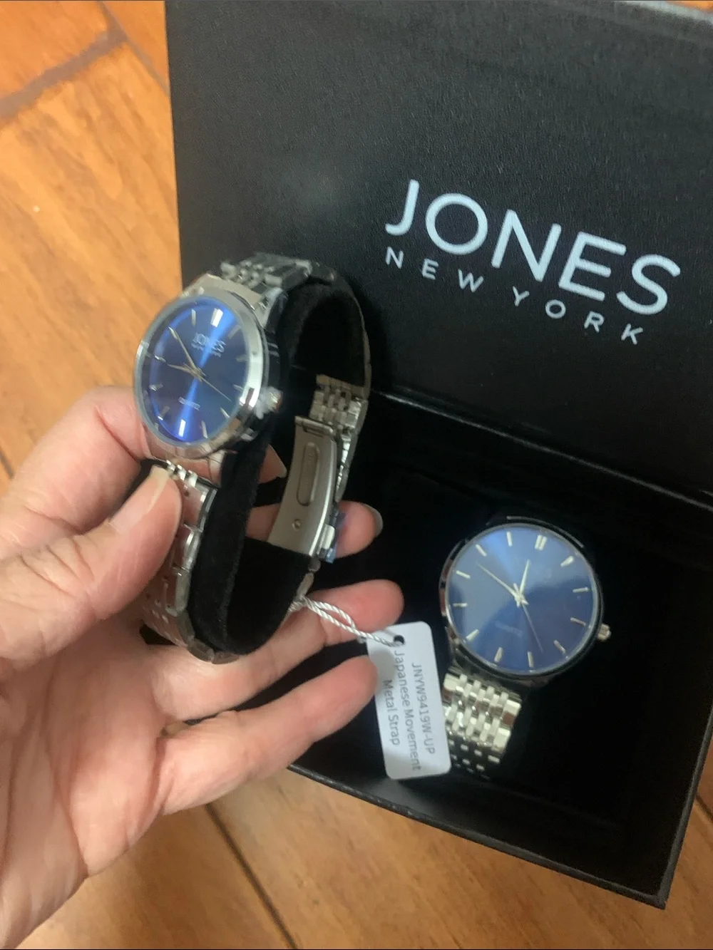 New with tag! Jones New York His & Hers Watch Set with box - need batteries